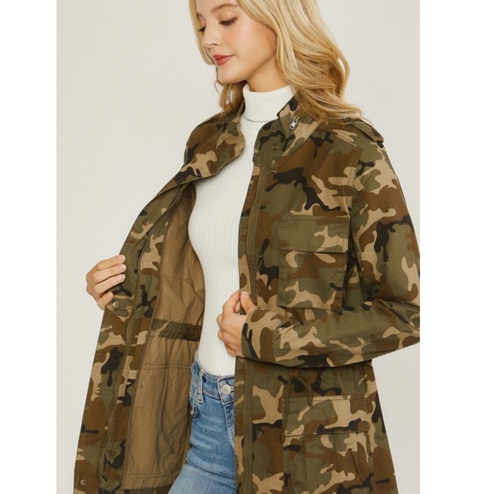 Camouflage zip up and snap button jacket